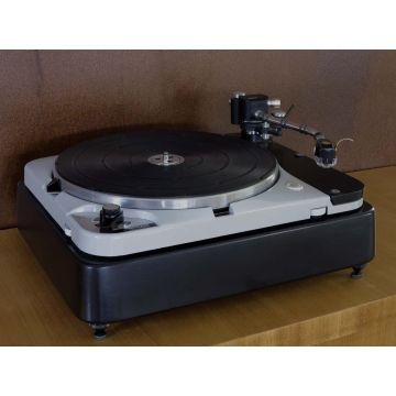 Thorens TD-124 II